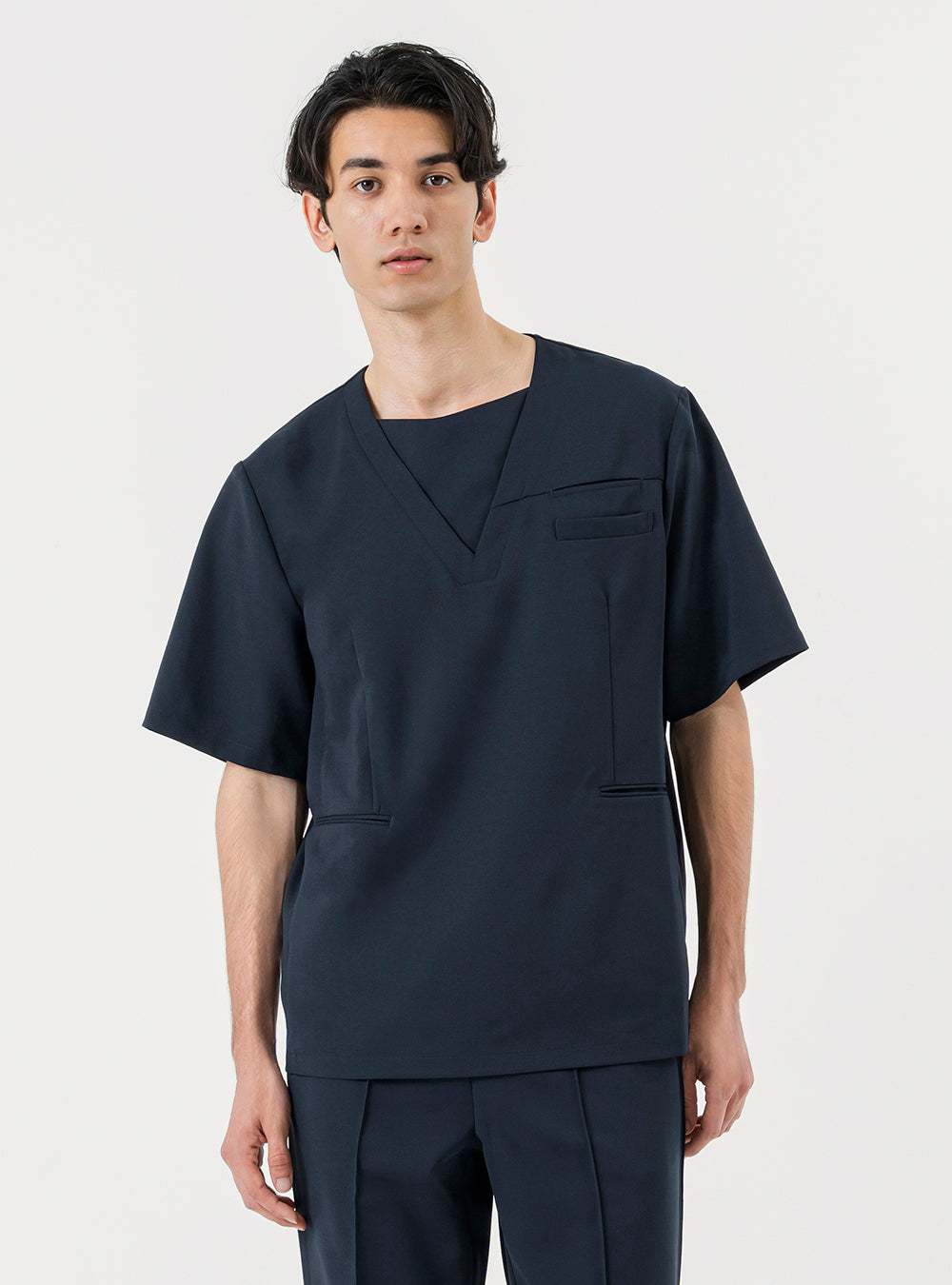 aore 医療スクラブ【美品】カラー:ブルー レディスファスナースクラブ[ビオラブルー]